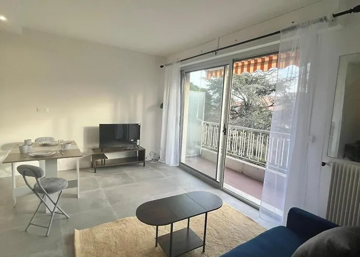 New With Balcony And Parking Appartamento Antibes