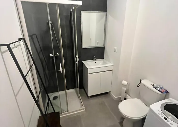 New With Balcony And Parking Lejlighed Antibes